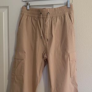 Vuori Women’s Light Pink Cargo/Jogger Pants, Size M
